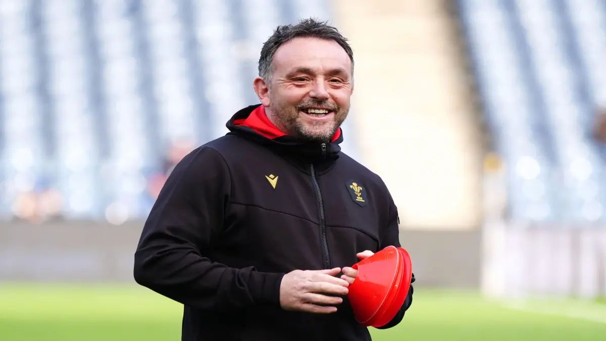 Matt Sherratt Urges Underdogs Cardiff To Make Some History With Storming Finish